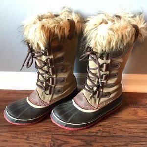 Sorel Joan of Arctic Women’s Boots